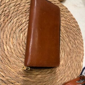 Brown leather zipper wallet